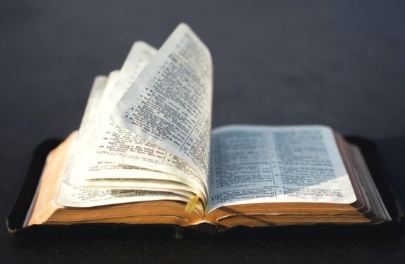 como leer la biblia catolica